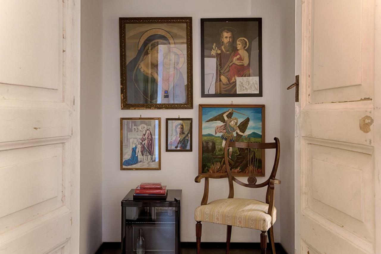 Tutt 'E Sant Luxury Rooms Nápoly Kültér fotó